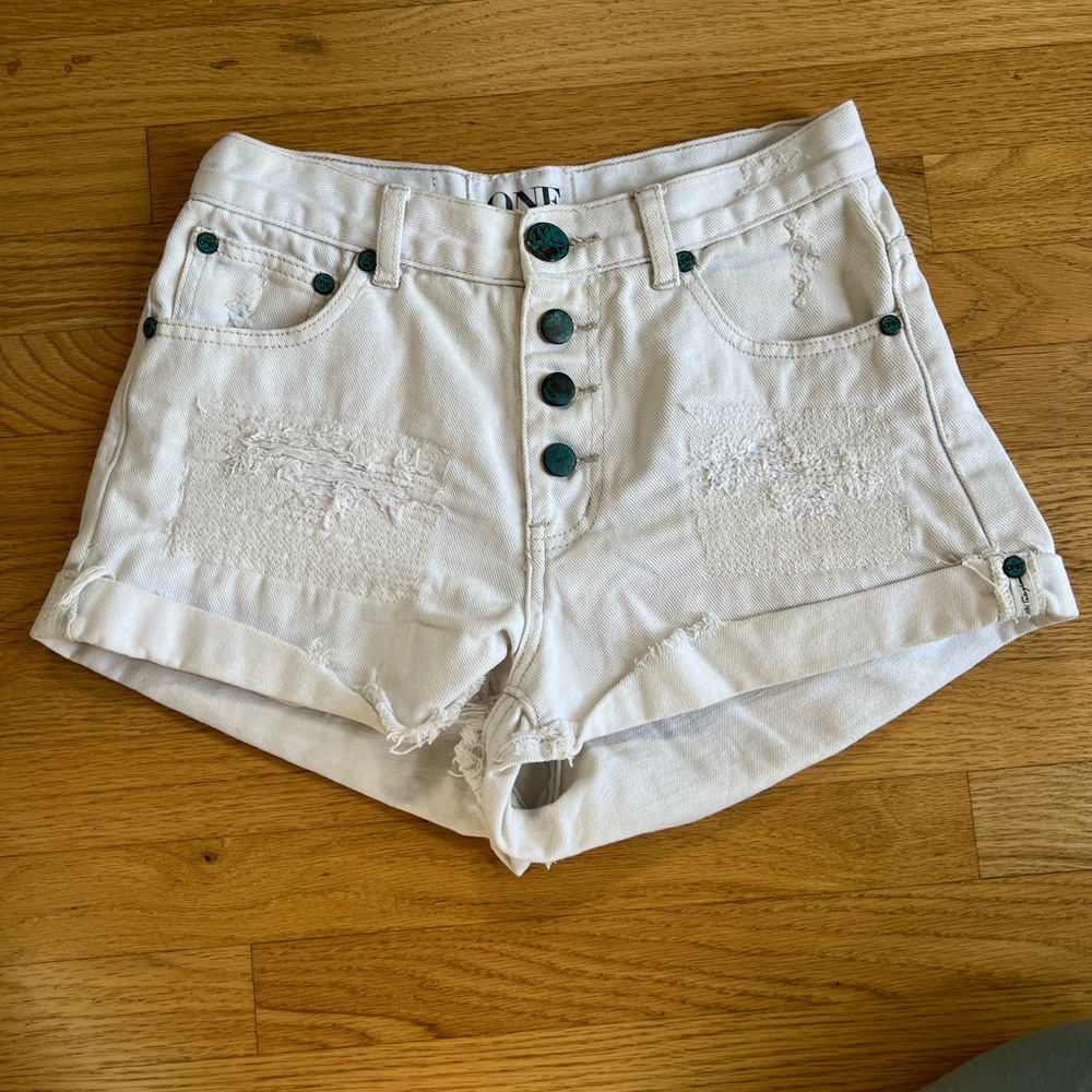 One Teaspoon Hawks Denim Shorts- High Waist- White, 24